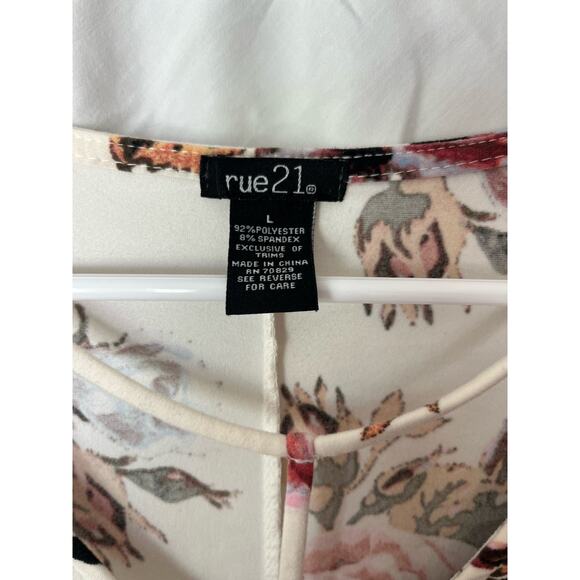 Rue 21 Cream Floral Dress Pink Roses Cut out neckline  Buttery Soft Large - Picture 4 of 7